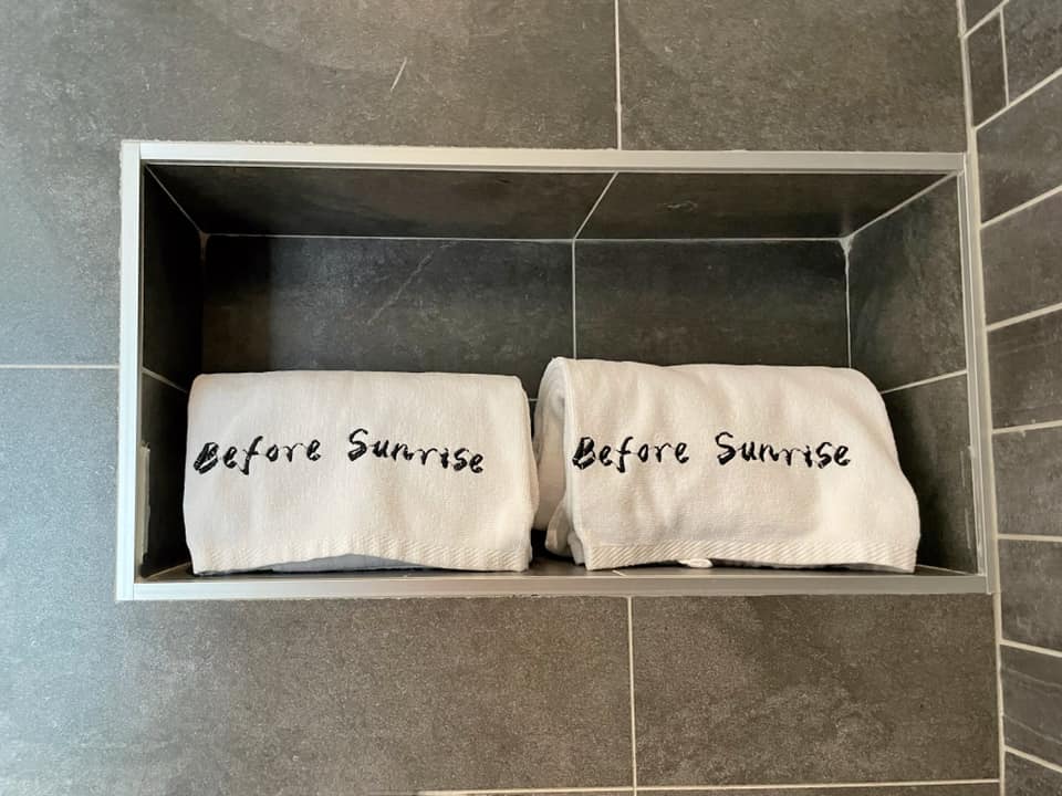 漫漫日出海景民宿