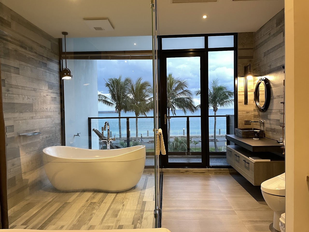 漫漫日出海景民宿