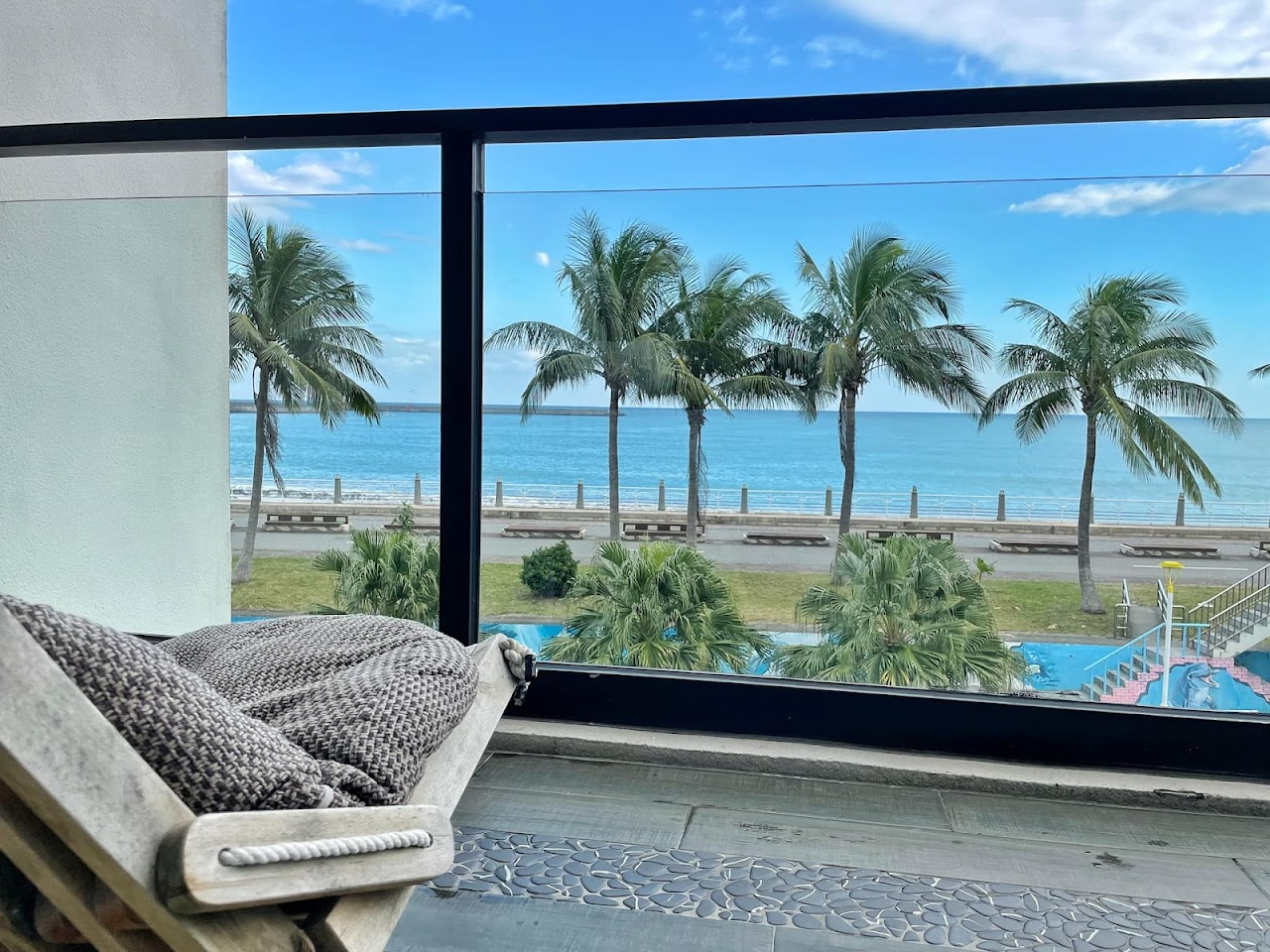 漫漫日出海景民宿