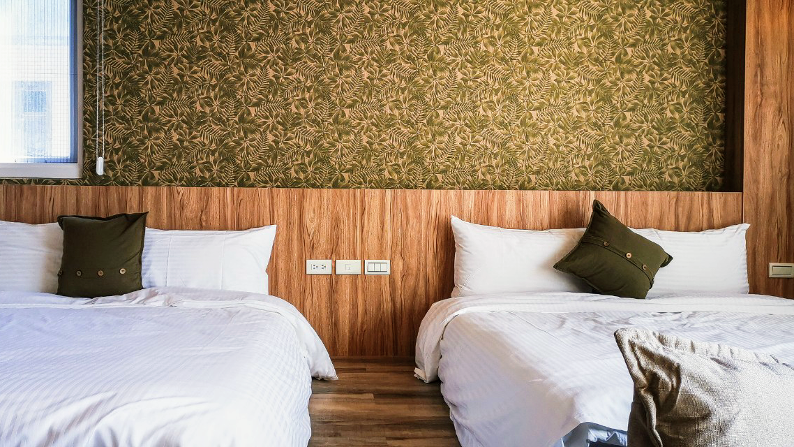 茉白民宿 | 東大門旁全新電梯民宿|寵物友善 官網訂房優惠中